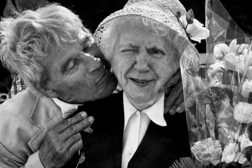 Everlasting love – a sweet moment shared between two life long lovers, taken by Aleksandr Maksimov in Ukraine, Saporoschje