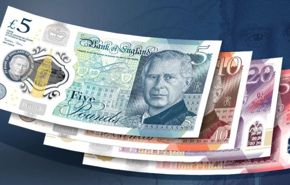 Image feature a five pound note with King Charles' face on it. This note is stacked upon a ten, a 20 and a 50 pound note, also with King Charles' face on them.