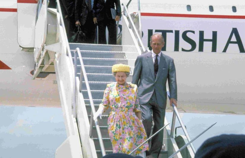 Queen Elizabeth’s Secret Flight Requests Have Been Found In Forgotten Memorabilia