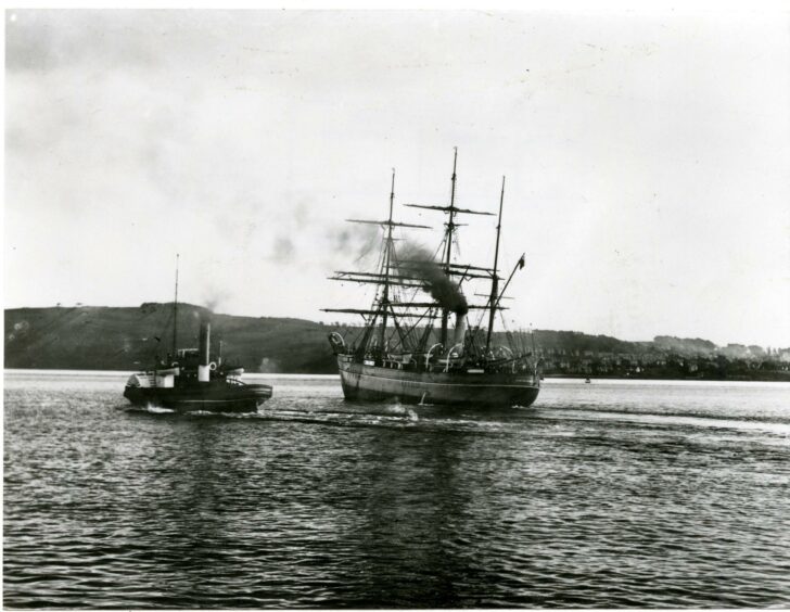 RRS Discovery. 1901.