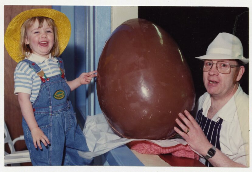 Jody Cathro joined confectioner Derek Shaw at Shaw's Dundee sweet factory in 1990 which produced a giant chocolate Easter egg.