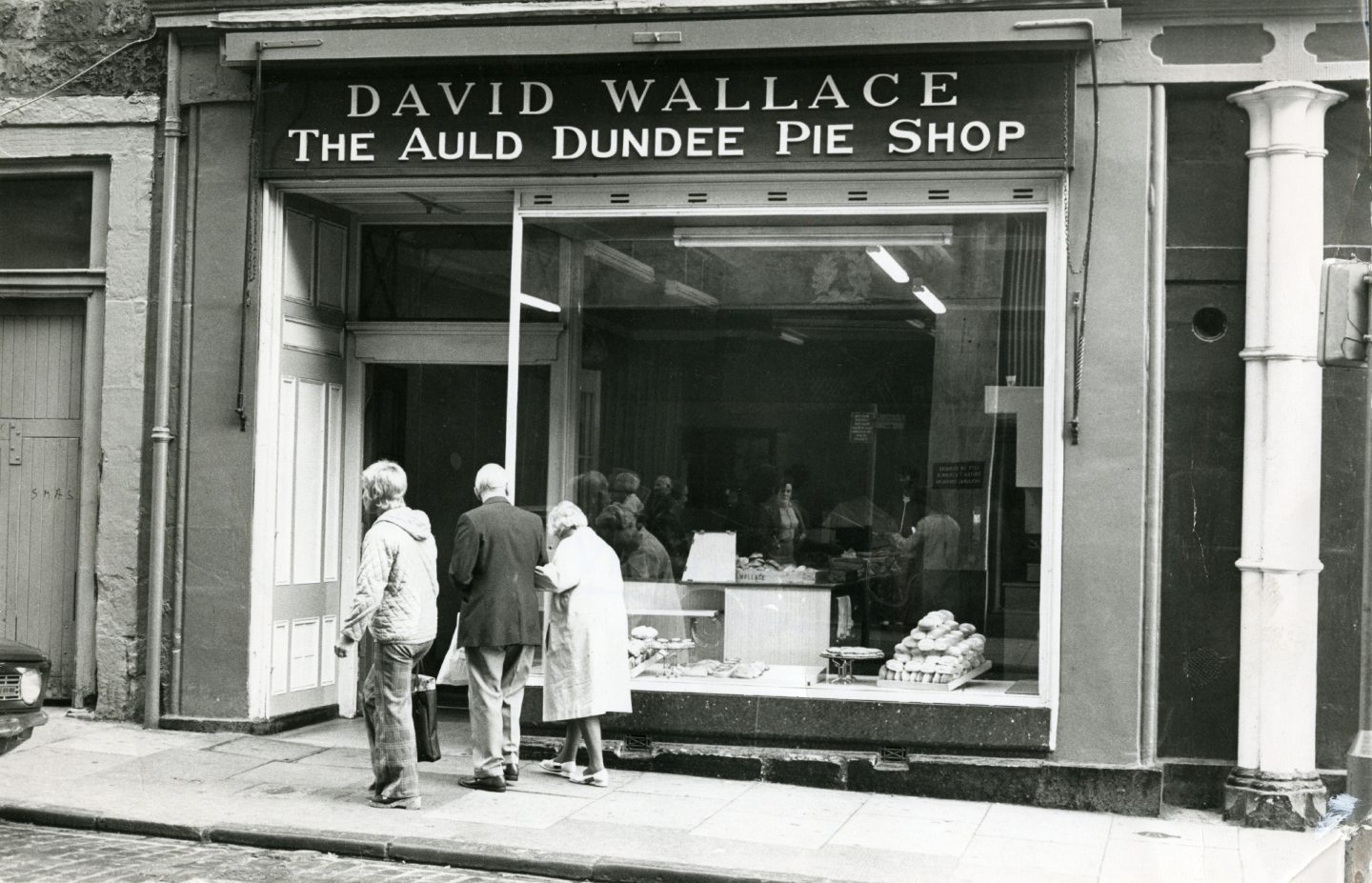 The Auld Pie Shop finally closed in August 1977.