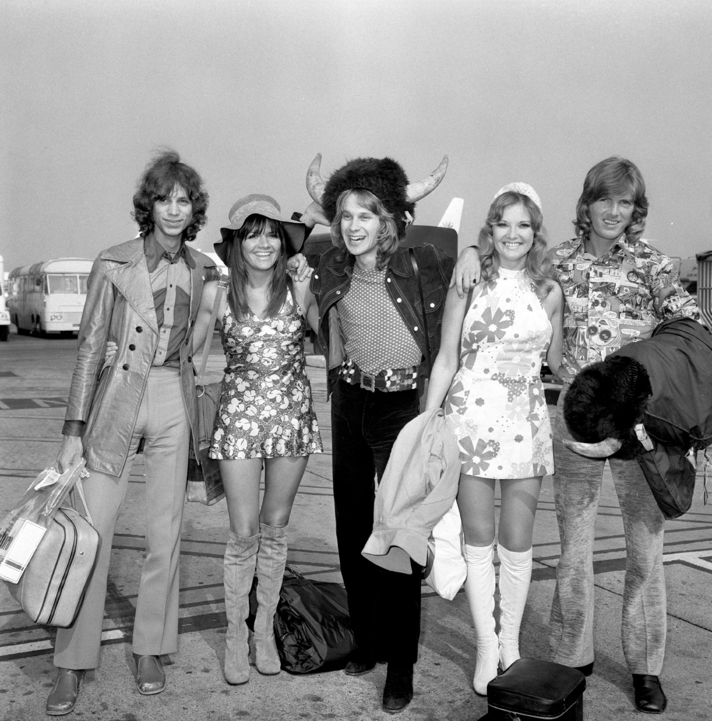 The New Seekers arrive at Heathrow Airport following a month-long tour of the US and Canada.