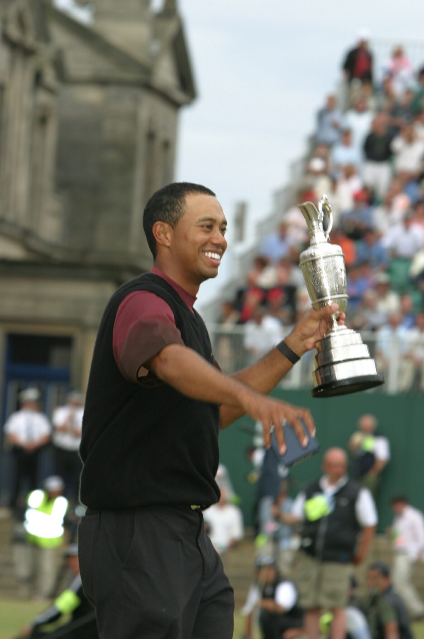 Tiger Woods holding the Claret Jug in St Andrews