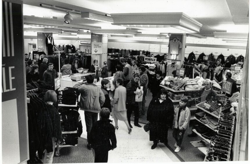 Dundee shoppers in M&amp;S in 1989.