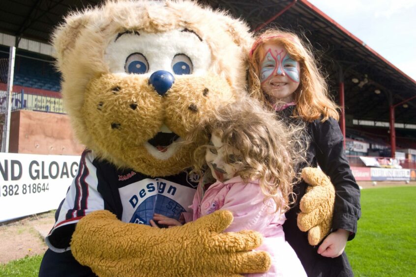 The Bear Essentials The Life And Times Of Dundee Mascot Deewok