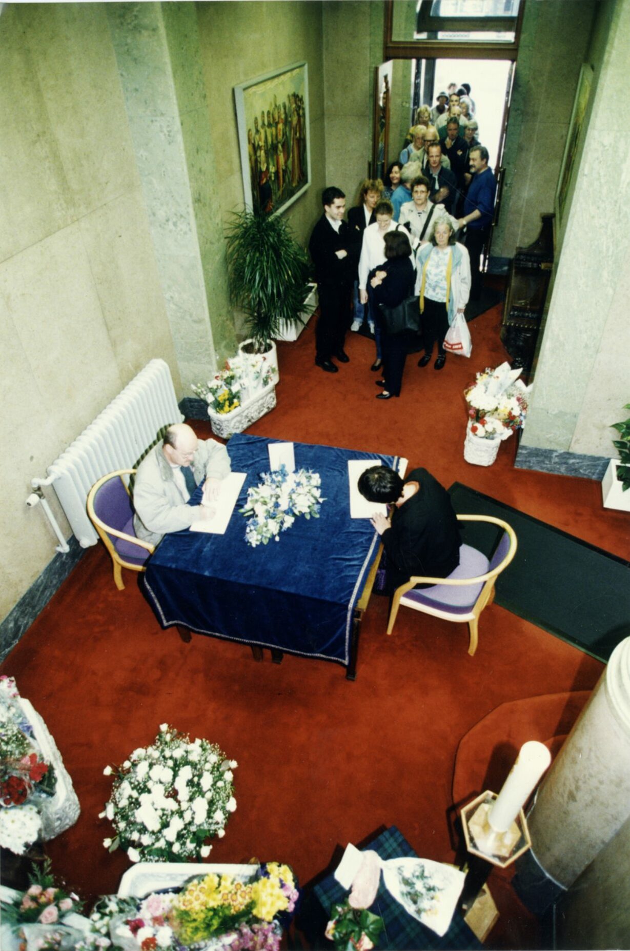 Hundreds of people queued up to sign the condolence book in Dundee after the death of Princess Diana in 1997.