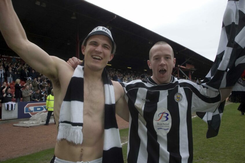 John Sutton and Charlie Adam savour the occasion after winning promotion to the SPL.
