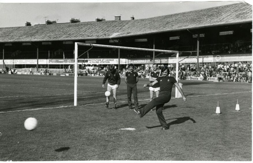 George Best takes part in the penalty-kick competition. Picture: DC Thomson.