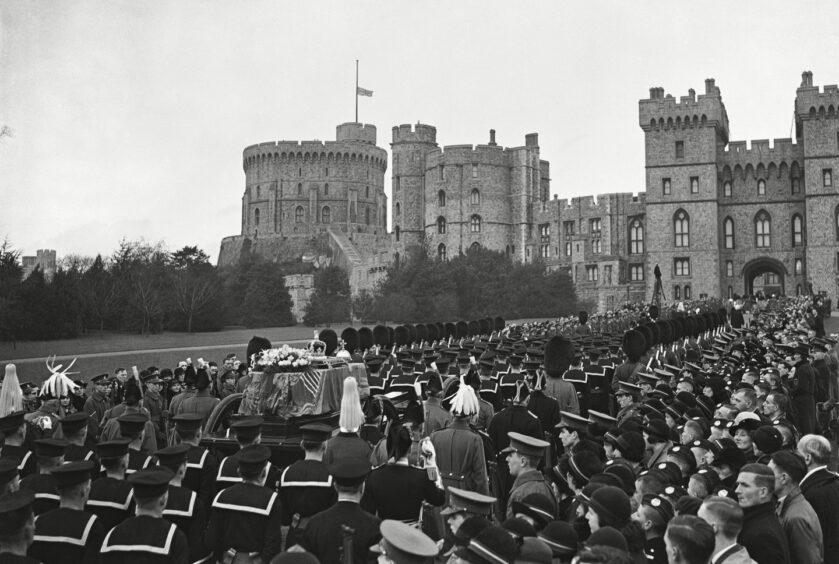 King George VI long cortege proceeded through the draped streets of Windsor, lined with thousands of mourners, and then to St. George's Chapel, in Windsor Castle