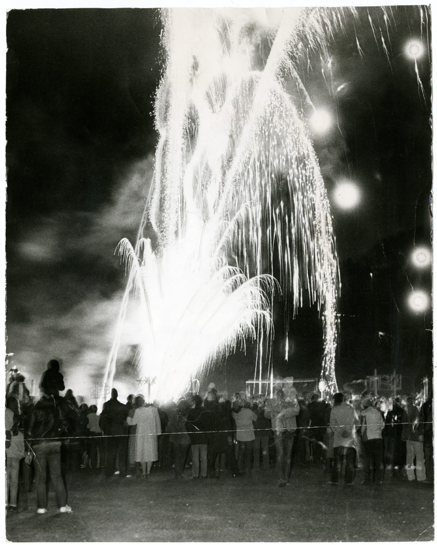 Lochee Park fireworks display in 1981. Image: DC Thomson.