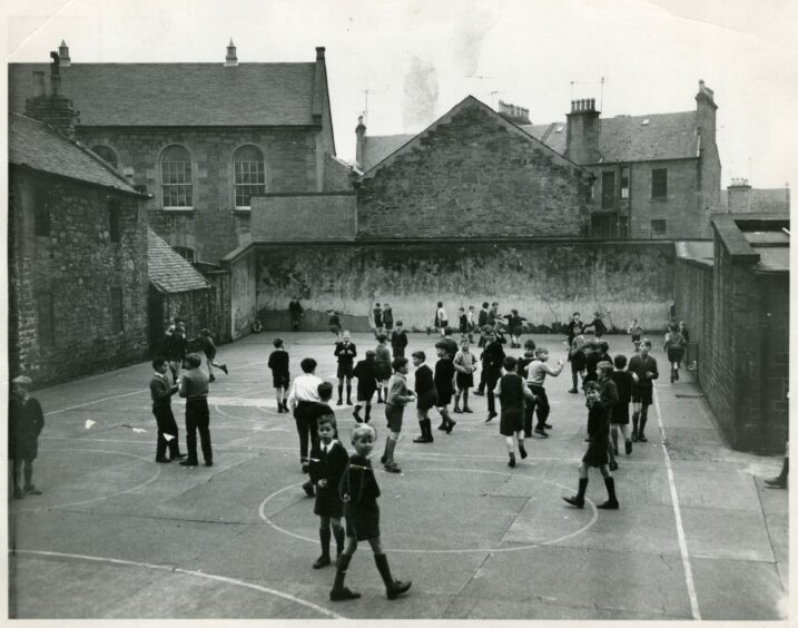 Hawkhill School Playground. 1964. Image: DC Thomson.