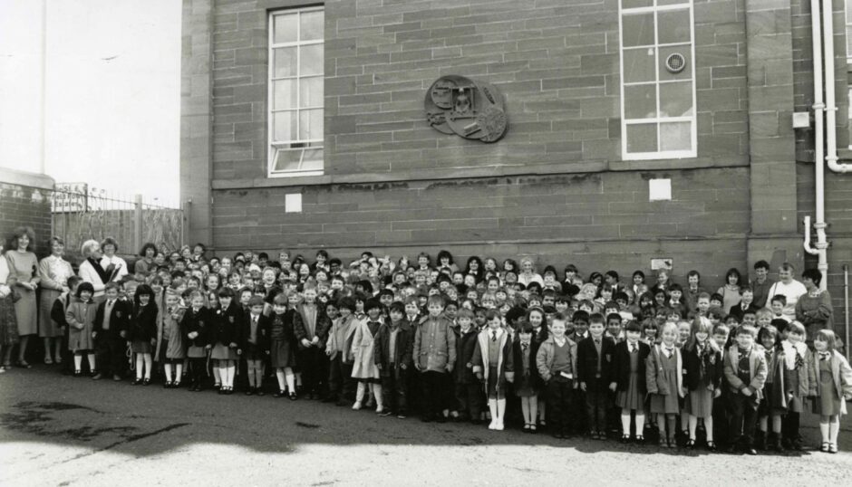 The school was now home to hundreds of pupils. April 28 1989. Image: DC Thomson.