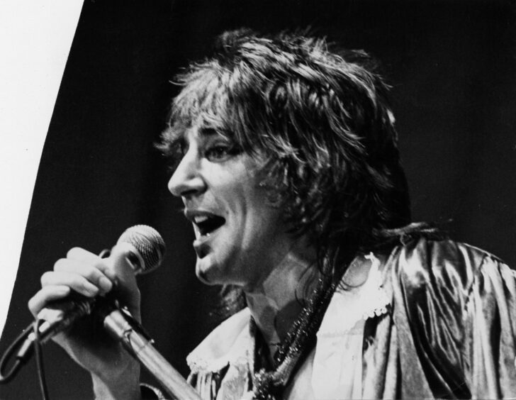 Rod Stewart at the Caird Hall during the first night of his back-to-back concerts in 1977. Image: DC Thomson.