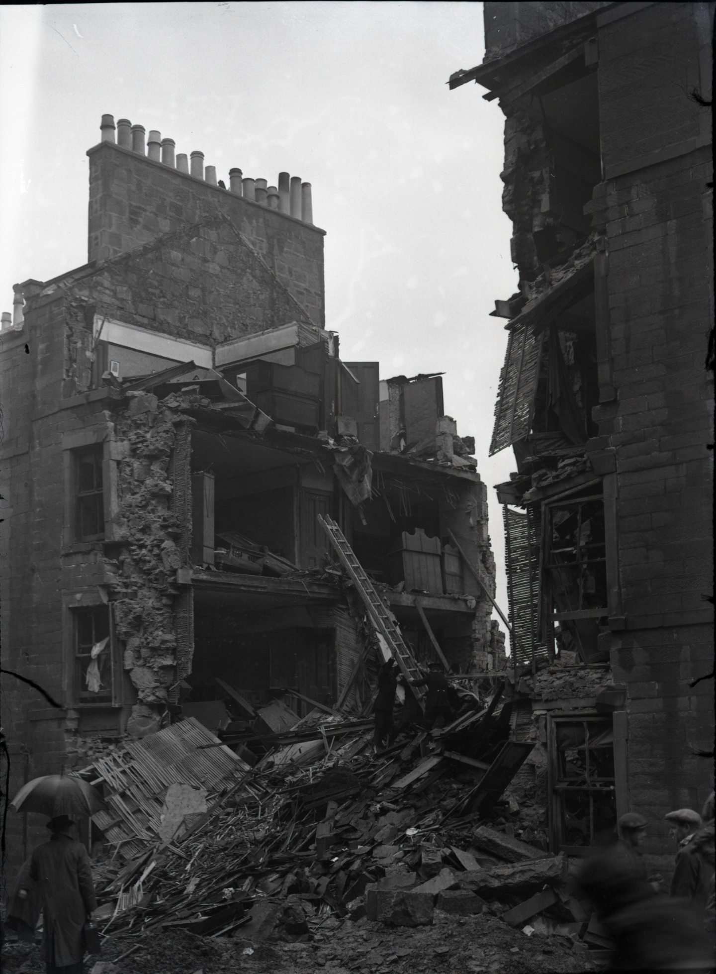 Rosefield Street in November 1940. Image: DC Thomson.