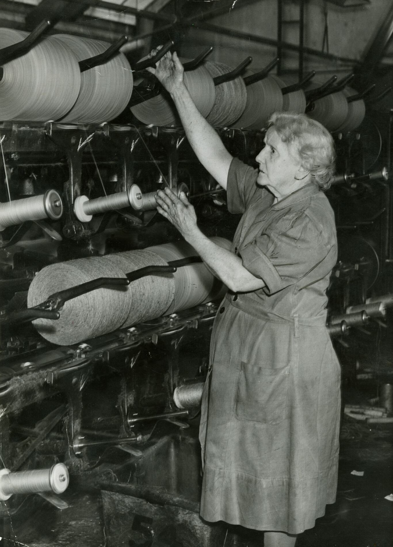 Mary Connelly was 75 when she retired from Halley's Mill in 1950, after 61 years. Image: DC Thomson.