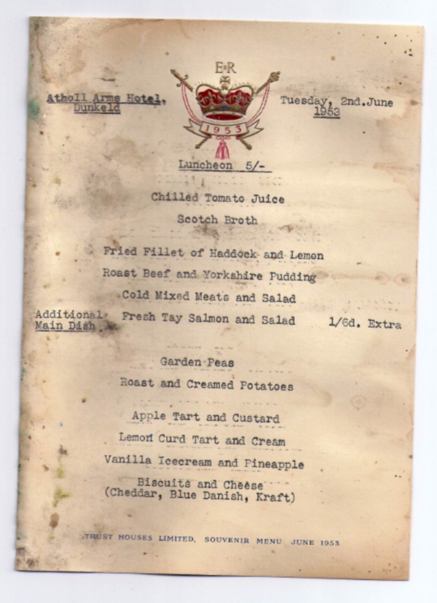 The Atholl Arms Hotel in Dunkeld was offering a three-course lunch for five shillings to celebrate. Image: Supplied.