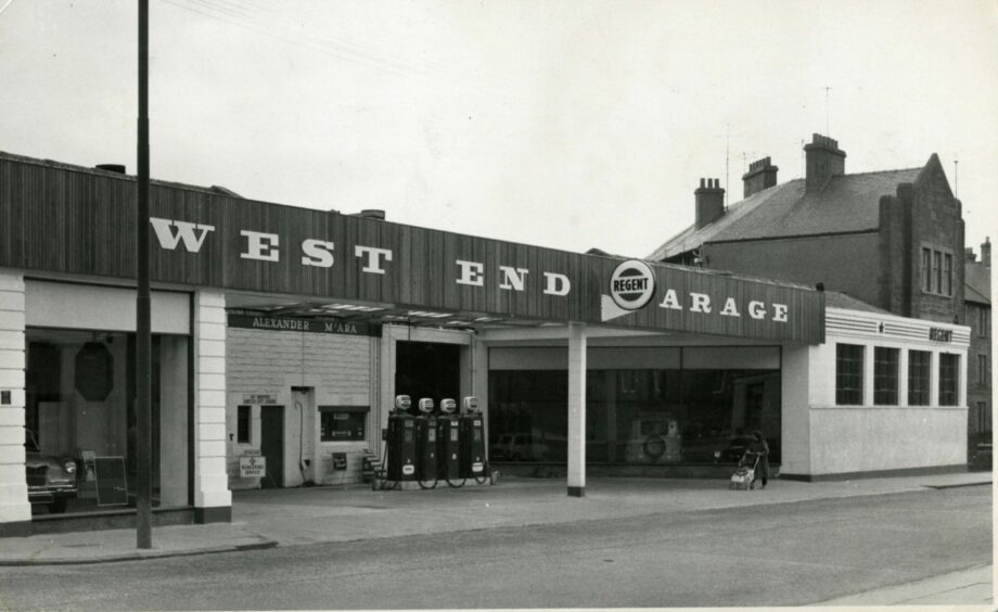 Broughty Ferry West End Garage in March 1961. Image: DC Thomson.