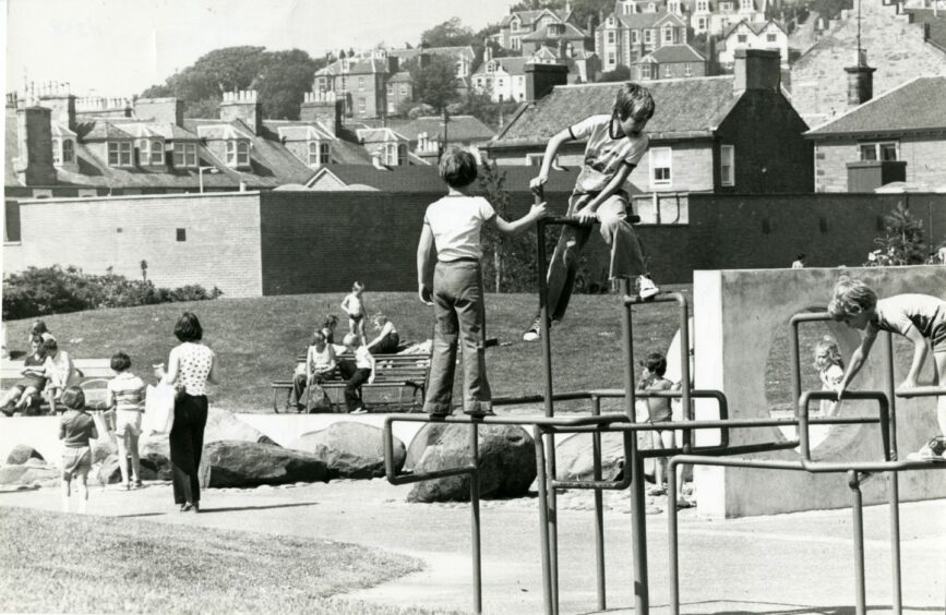 Castle Green playground in 1978. Image: DC Thomson.