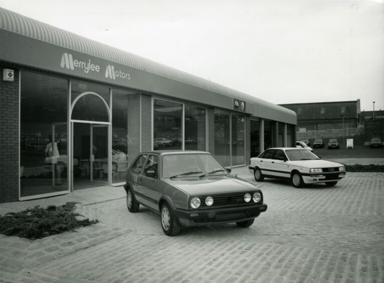 Dundee car garages and showrooms pics spark motoring memories