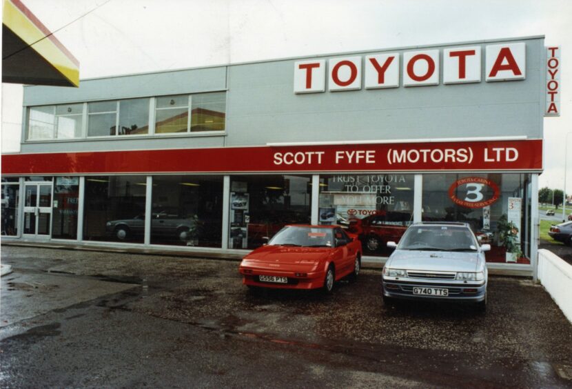 Scott Fyffe (Motors) Ltd in 1990. Image: DC Thomson.