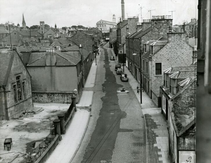 Lochee South Road in 1960.