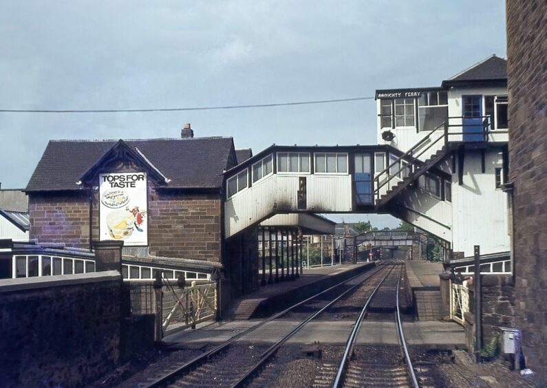 Broughty Ferry Station in 1980, looking towards Dundee with Fort Street bridge in the distance. Image: John Paton.