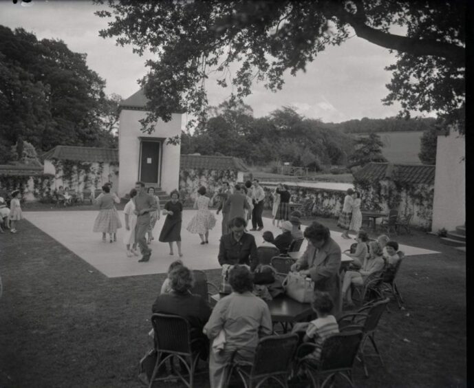 Dancing in the Dutch Village 