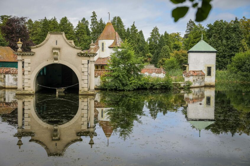 Do you remember visiting Dutch Village at Craigtoun Country Park?