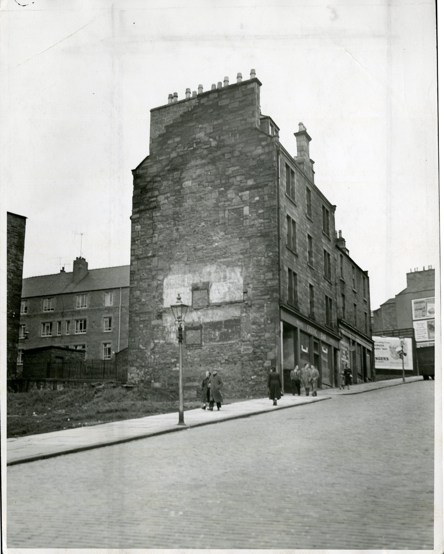 These Hilltown tenements were being demolished in 1960 to make way for multi-storey flats. Image: DC Thomson.