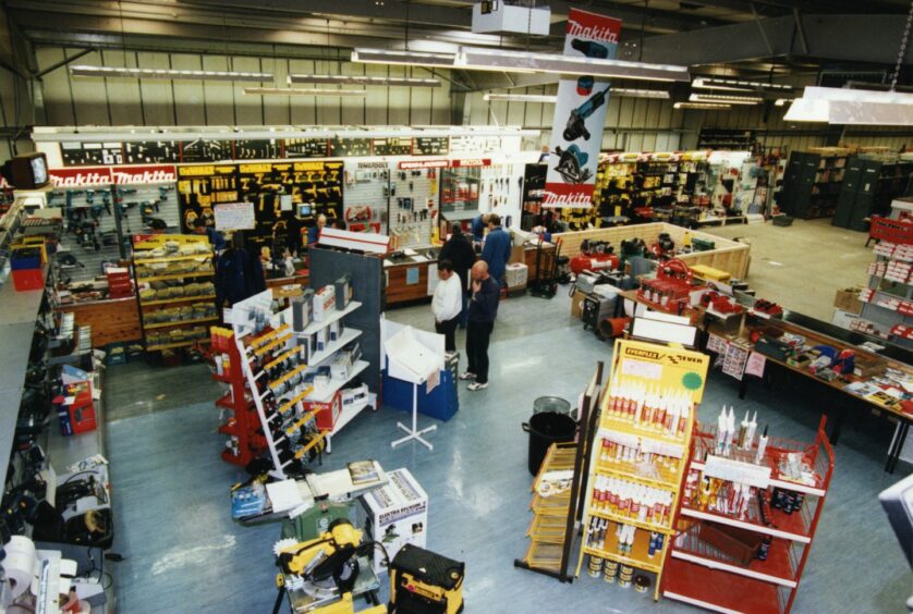 An aerial shot of the showroom in April 1999. Image: DC Thomson.