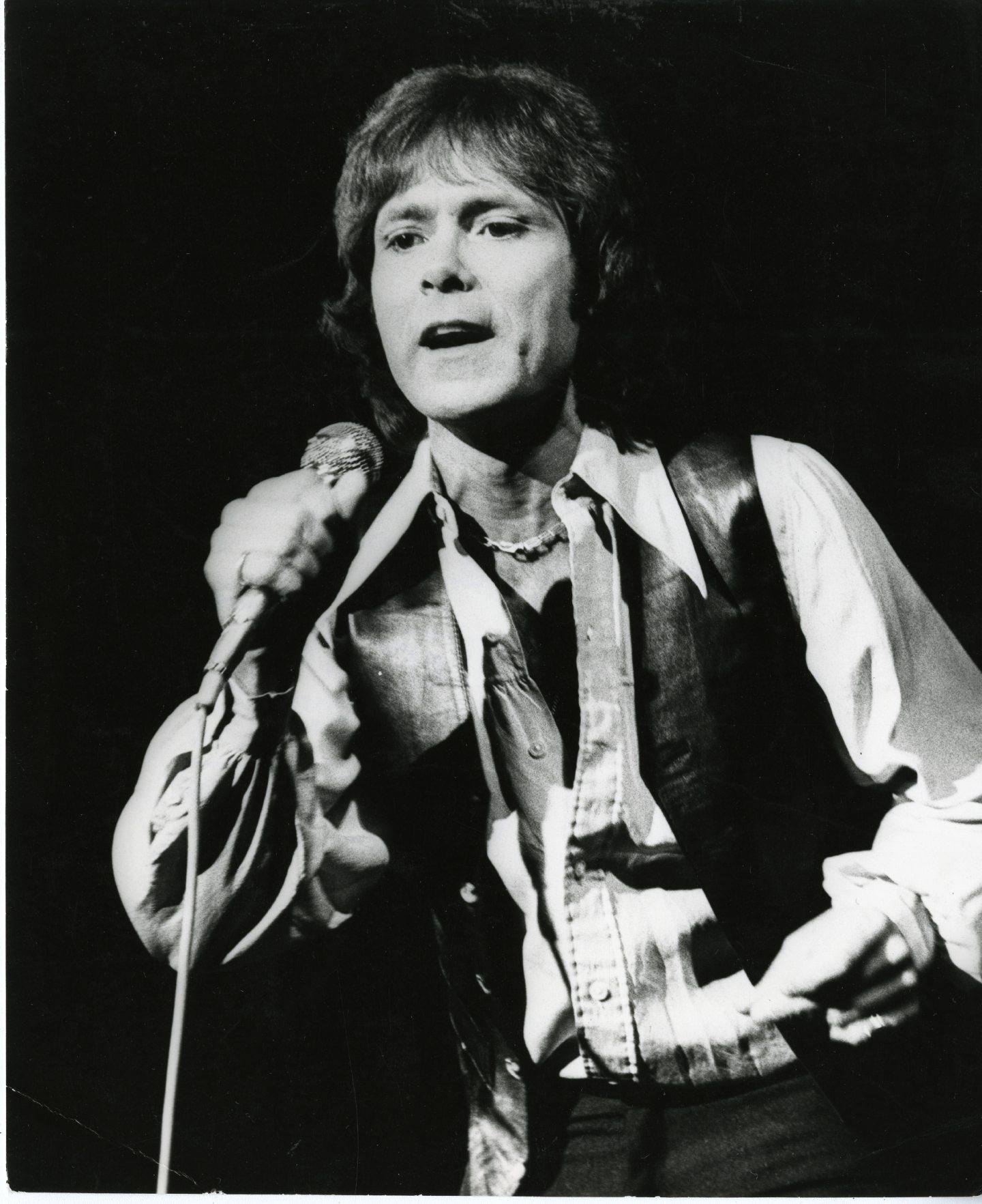 Cliff Richard on stage in October 1978. Image: DC Thomson.