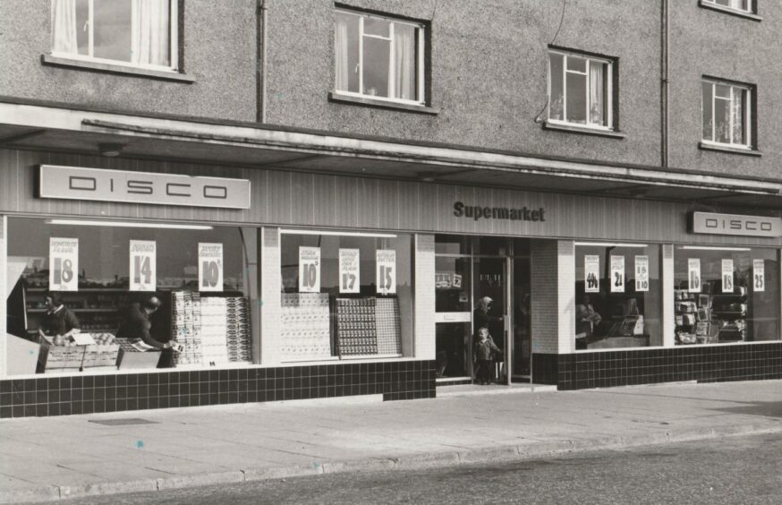 The Mayfield shops in 1970. Image: Supplied.