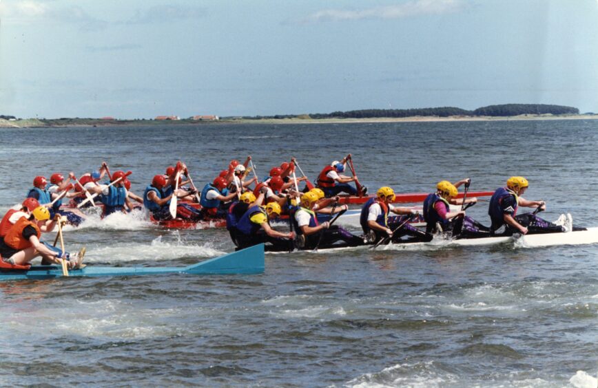 Several groups racing on the water. Image: DC Thomson.