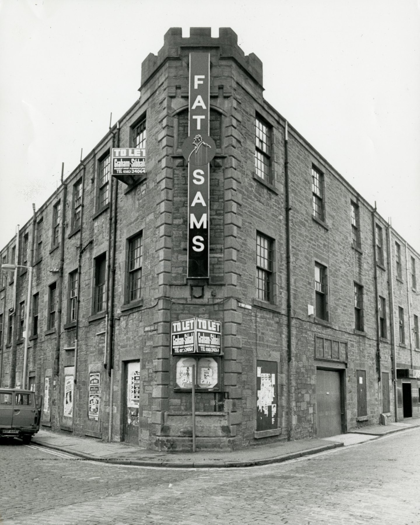 The exterior of Fat Sam's in Dundee
