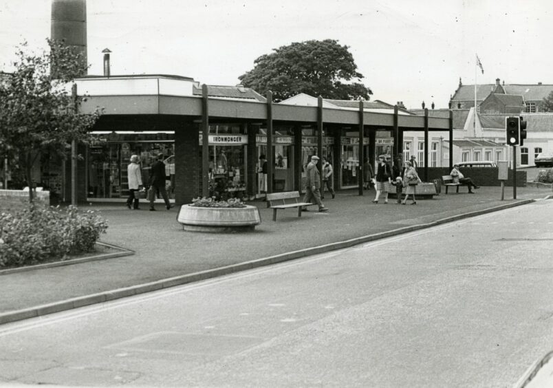 Pictures of Monifieth in 1980s recall station blazes and library battle