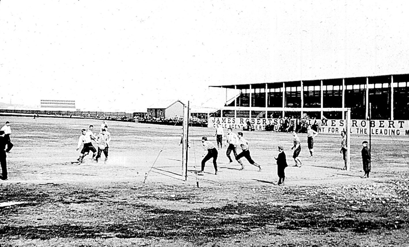 A game being played at Carolina Port in 1893. Image: Norrie Price.