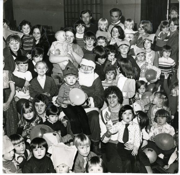 Whitfield Residents' Association Children's Party in 1977. Image: DC Thomson.