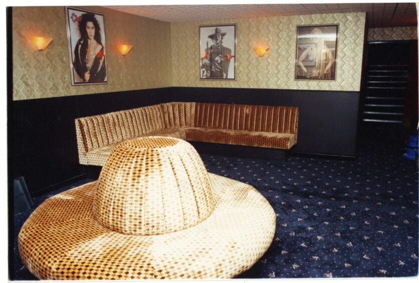 The reception area in 1990 when the nightclub was called Oscar's. Image: DC Thomson.