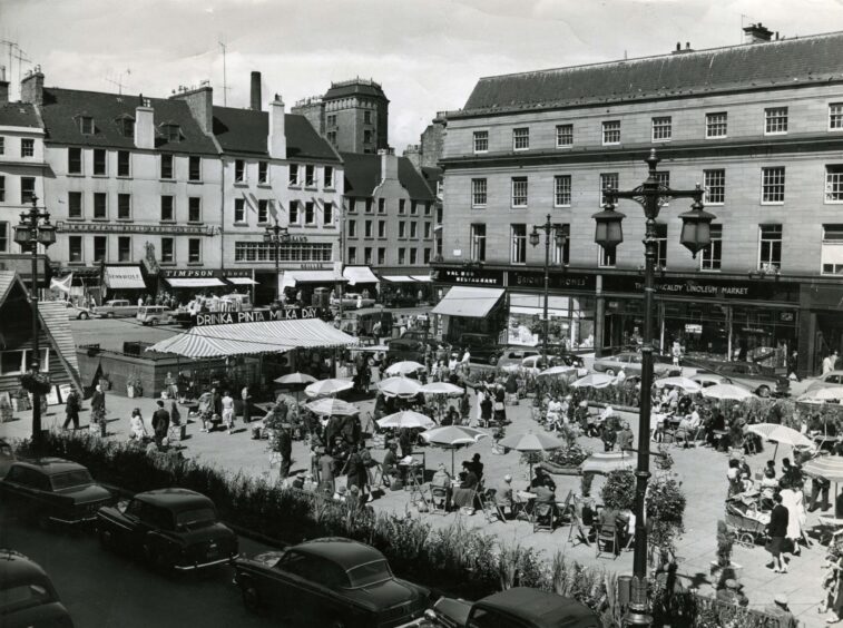 Val d'Or restaurant is seen among others from City Square in 1961. Image: DC Thomson.