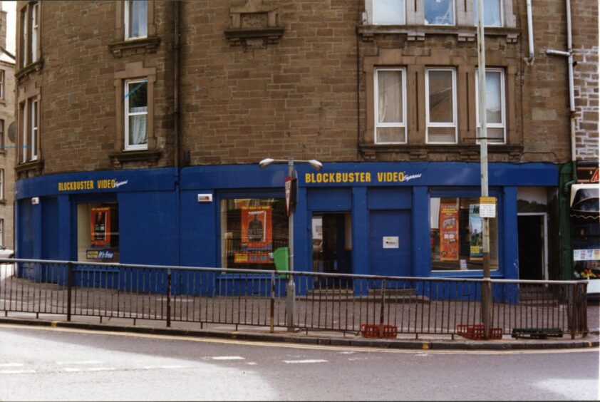The outside of the The Blockbuster in Stobswell in 1999.