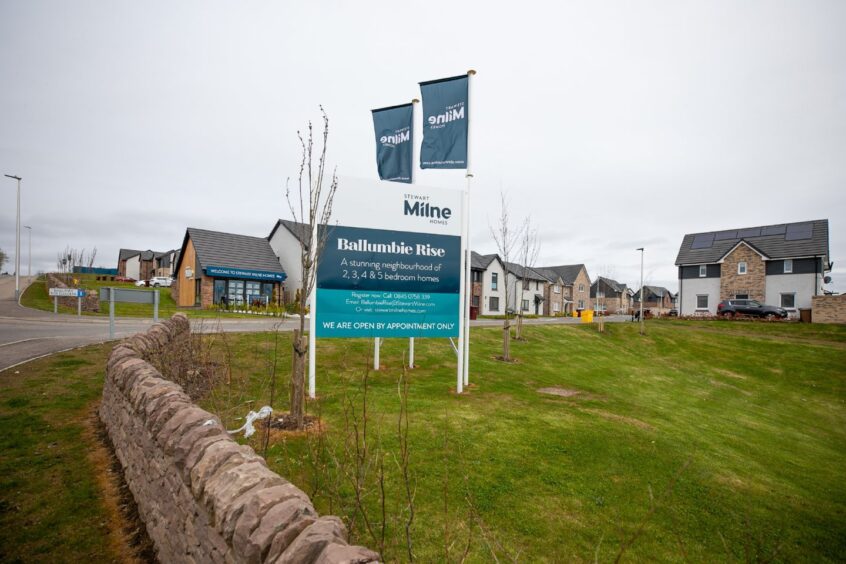 Stewart Milne Group'd Ballumbie Rise development in Dundee. 