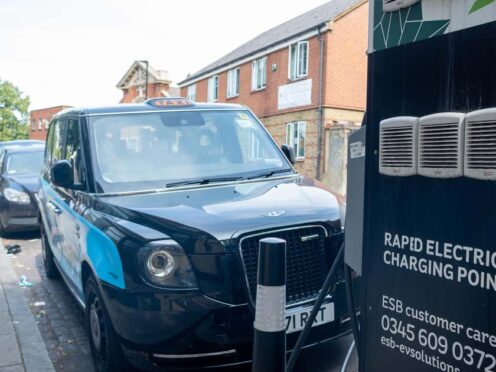 Grants worth up to £7,500 for new electric taxis must be extended to avoid drivers holding onto older, more polluting vehicles for longer, a trade leader has warned (Alamy/PA)