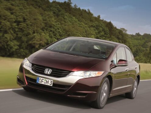 The Honda FCX Clarity was the first hydrogen fuel cell vehicle to go on sale and was bespoke to the Japanese and Californian market. (Credit: Honda press UK)