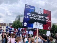 Protests against antisemitism took place in Paris (AP)