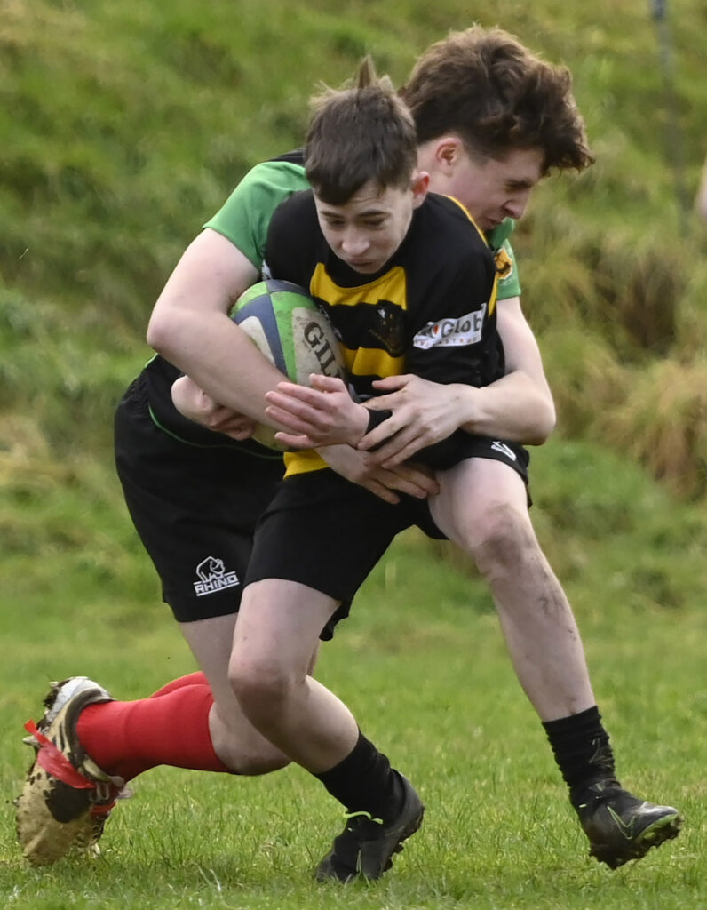 Oban’s Thomas Jackson engulfs Stewart McMillan in a powerful tackle. Photograph: Iain Ferguson, alba.photos

NO F03 Rugby Loch Oban U16 05