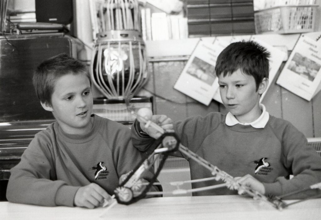 Pirnmill Primary pupils Alistair Milesi and Jack Ward won the Young Engineers for Britain K’Nex Challenge for North Ayrshire and will now go on to represent Scotland.