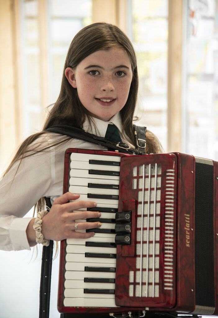 Eilidh MacKay of Acharacle who took first place in the U-13 accordion competition. Photograph: Iain Ferguson, alba.photos

NO F26 Mod Accordion Eilidh