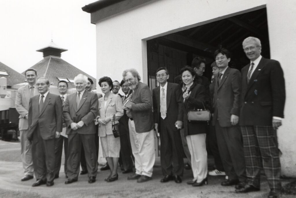 A Japanese distillery owner and 20 members of the Japanese whisky press visited Lochranza Distillery this week. Mr Taketsuru, second left, owns a distillery on Hokkaido island. 01_B31ABTYACS01