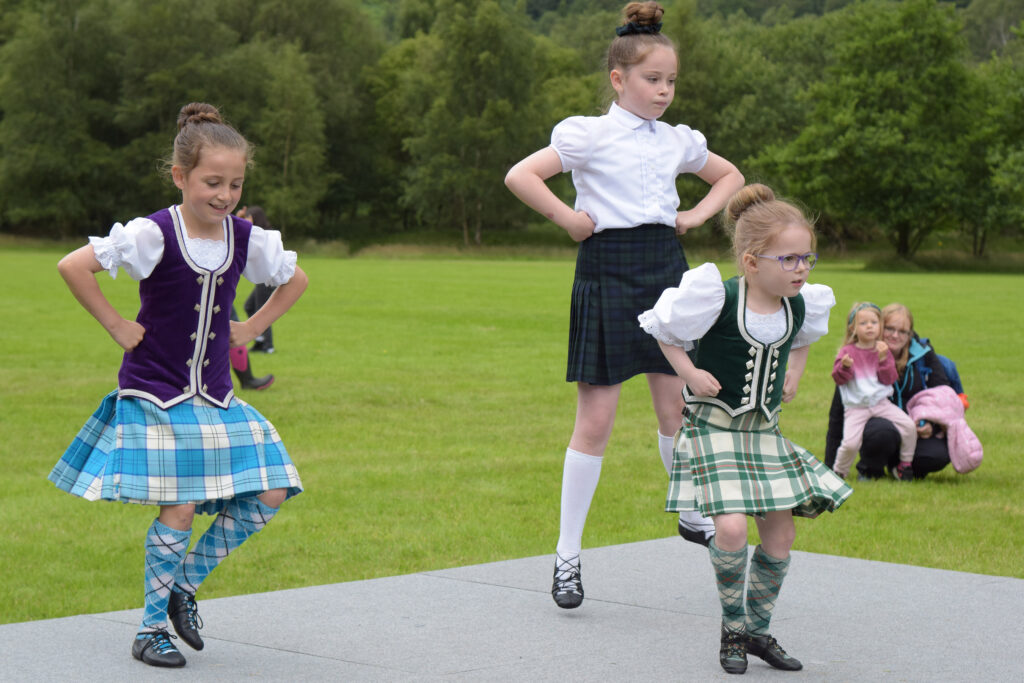 Young Highland Dancers entertained the crowds. Photograph, Alba.photo


NO-F30-KL-Gala-05